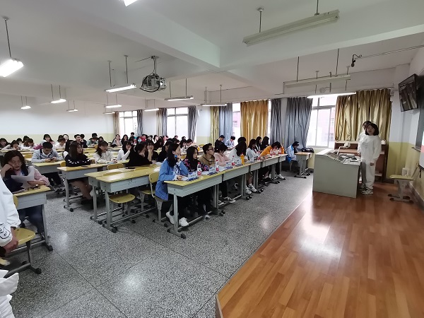 红色故事会2.jpg